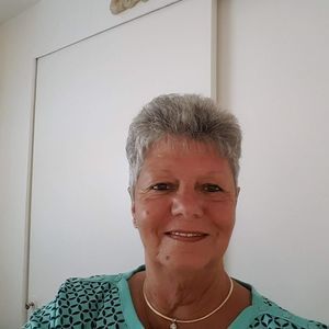 Meet your Posher, Carol